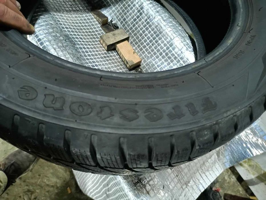 Шини Firestone 185/60R15. 2шт. Зима 2024р (0510)