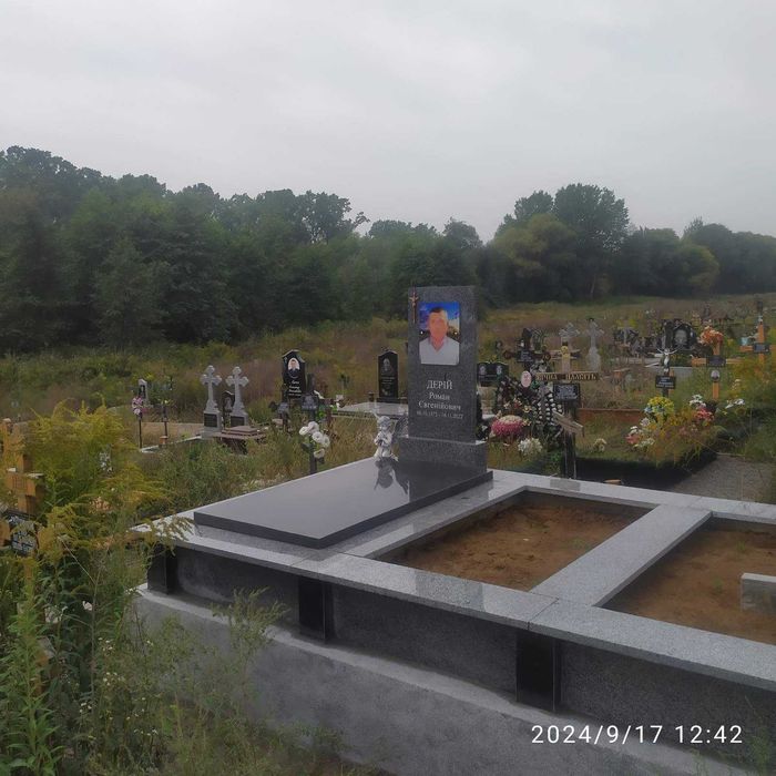 Пам'ятники від виробника Акція -50% до 22 травня!