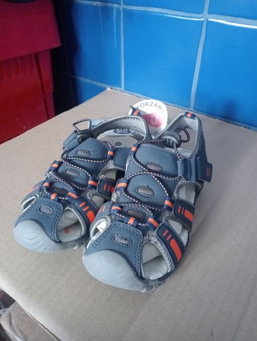 Sandały buty chłopięce dziecięce 30 nowe 19 cm
