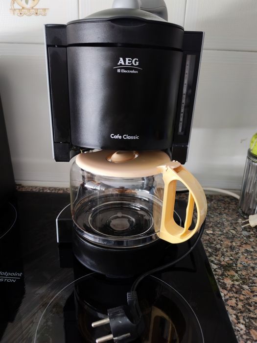 Máquina de café AEG