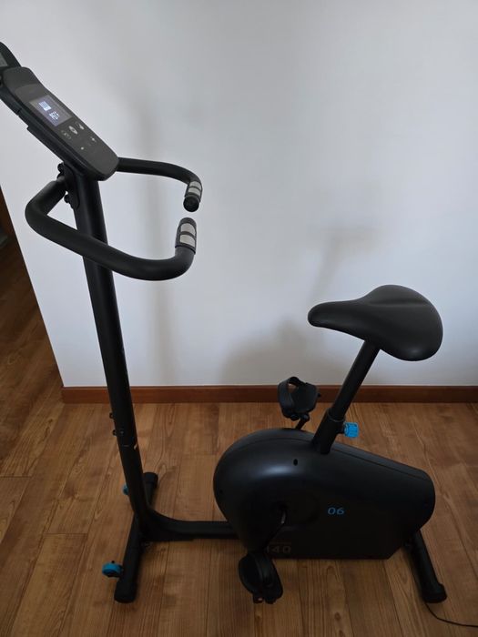 Bicicleta estática Domyos 140 Excelente estado Milharado •