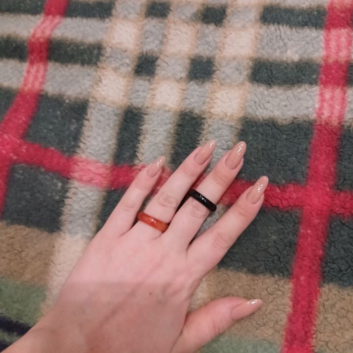 Продам гарні кільця