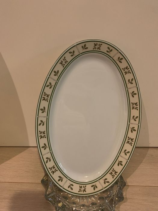 Travessa oval Faiart Porcelana 100%