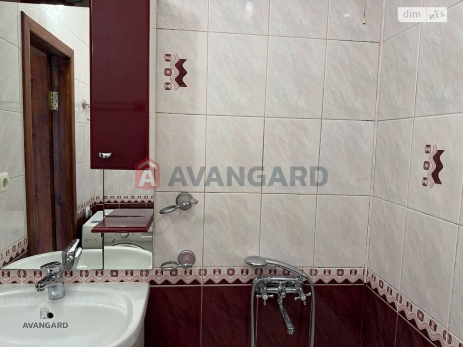 Двокімнатна квартира на Замостянській