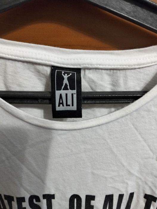Футболка     ALI .