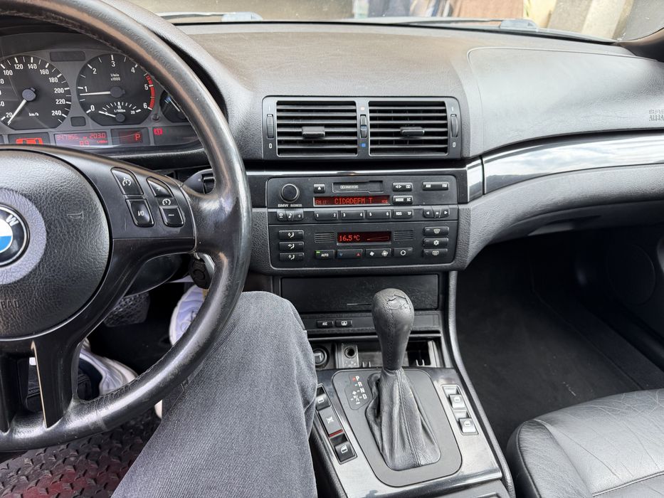 Bmw e46 330d de livrete