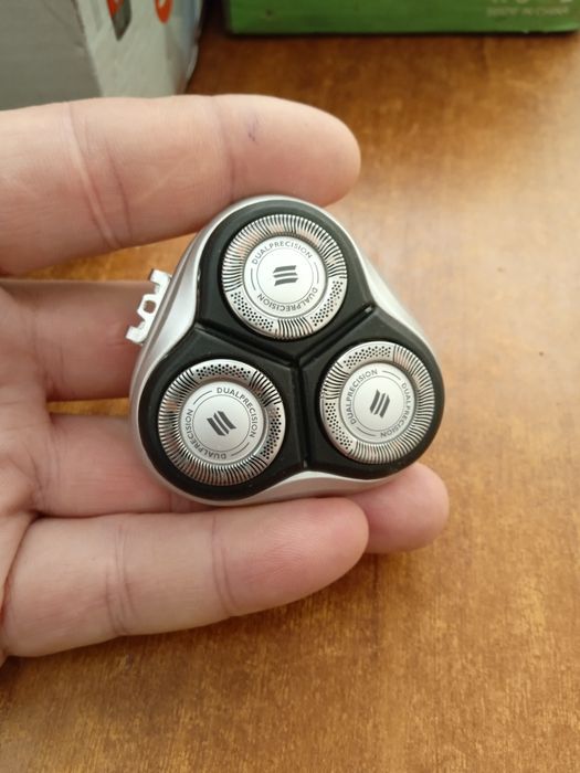 Сменная насадка для бритвы Philips.1000серии 2х видов.