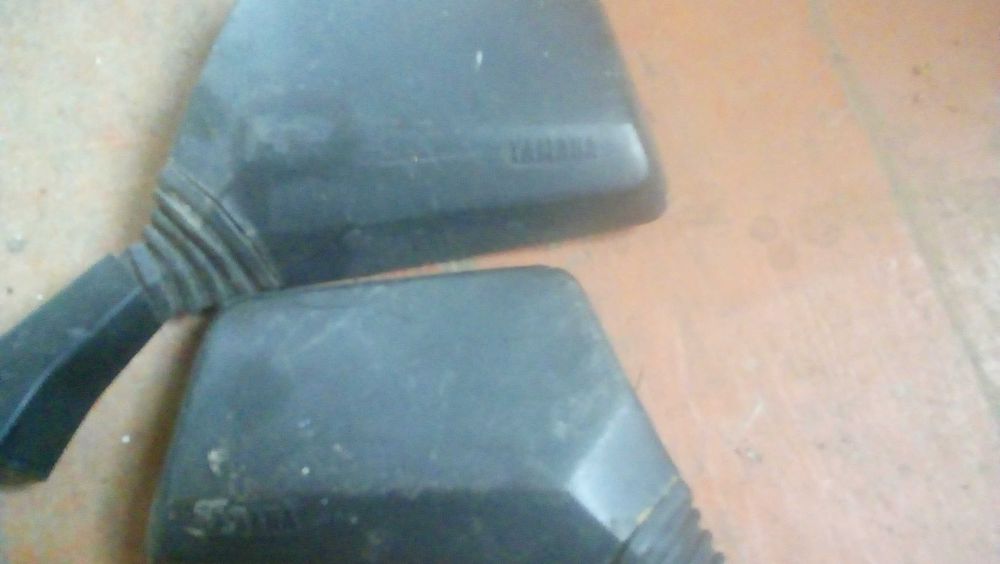 Мопед Ямаха зеркала.