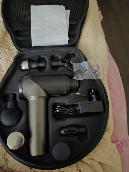 перкусійний масажер