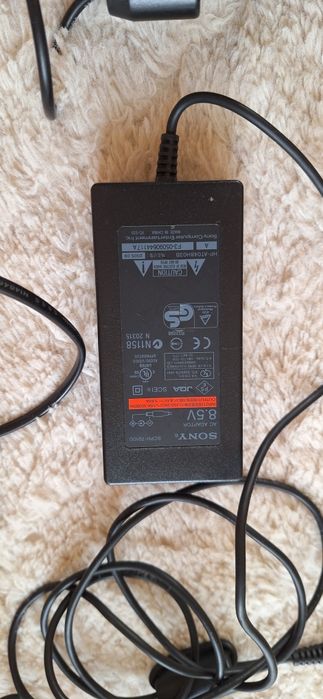 PlayStation 2 z akcesoriami