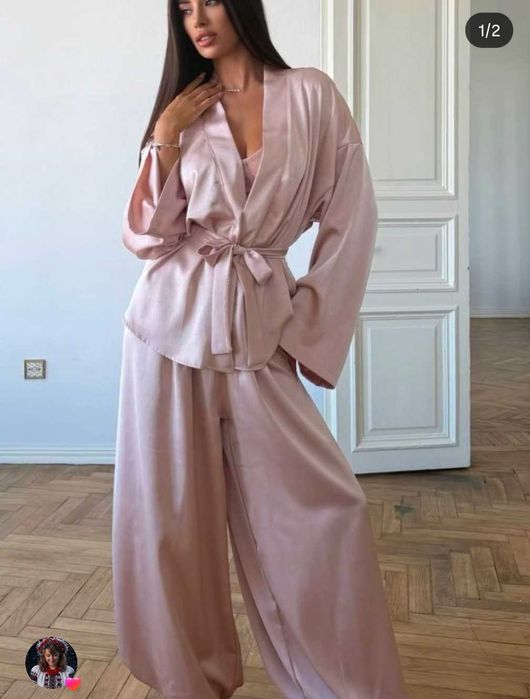 Костюм жіночий, піжама