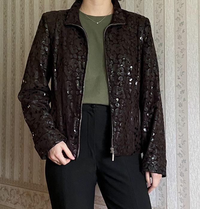 Кожанный пиджак в паетку коричневого цаета