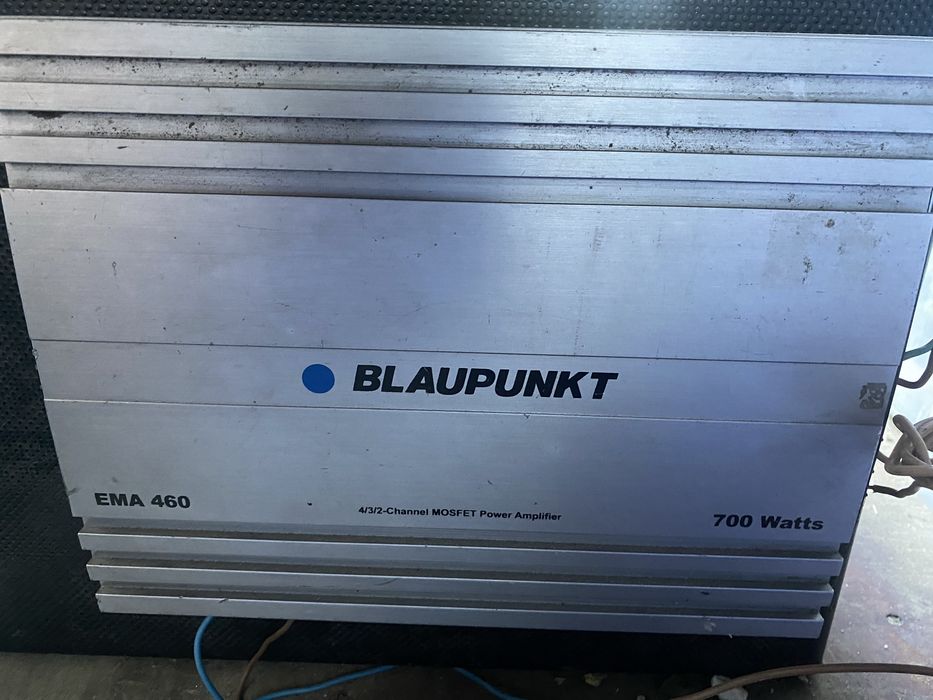 Skrzynia basowa Peing +wzmacniacz blaupunkt