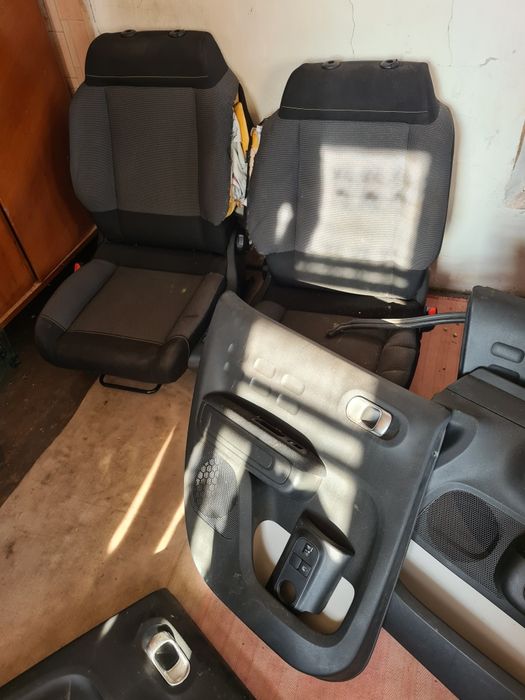 Обшивка салону Citroen C3 2017 р