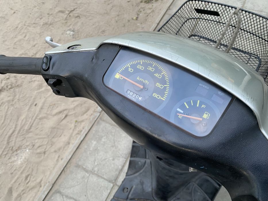 Японский скутер с документами Suzuki Lets 2