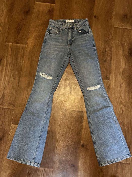 Джинси кльош) Zara