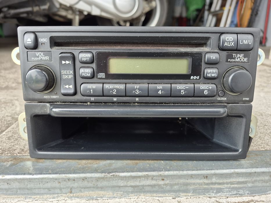 Oryginalne radio Honda CR-V II 2004
