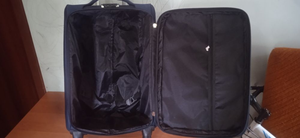 Продам дорожную большую сумку