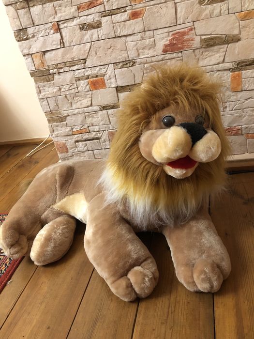 Мягкая игрушка. Лев