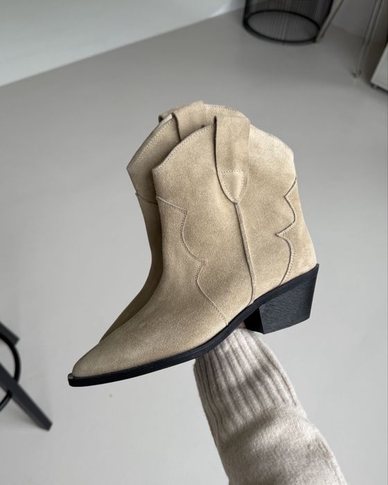 Жіночі казаки замшеві 38-24.5 см