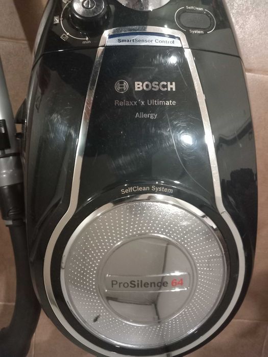 Aspirador BOSH ProSilence64