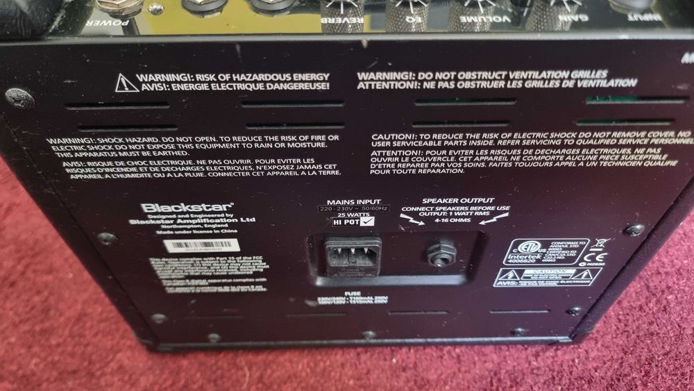 Amplificador Valvulado Blackstar HT-1R (C/ Reverb) – Válvula Nova!