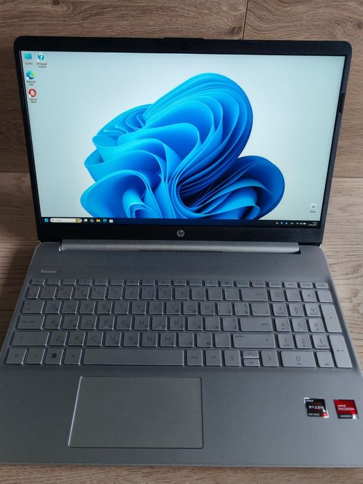 Ноутбук Hp 15s-eq0256ua (Ryzen 5500u/16gb/256gb ssd/Full  hd)