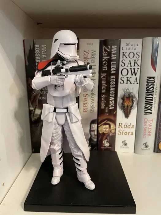 Kotobukiya Artfx+ - zestaw Najwyższego Porządku - Flametrooper i Snowtrooper
