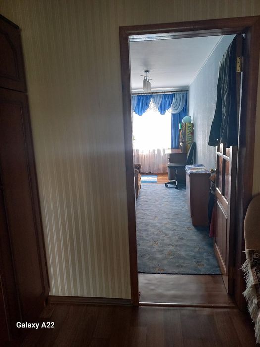 Продаж 2 кім квартири на 2 поверсі в центрі - View 4