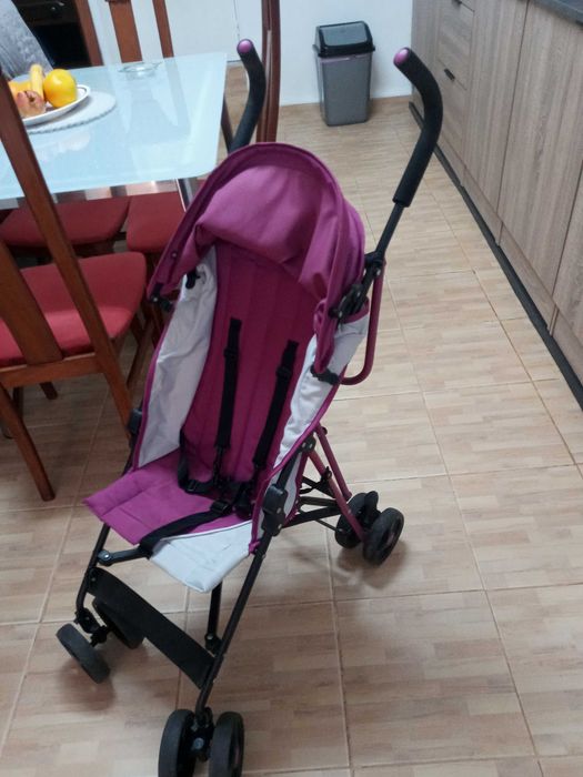 Carrinho de bebe em otimo estado