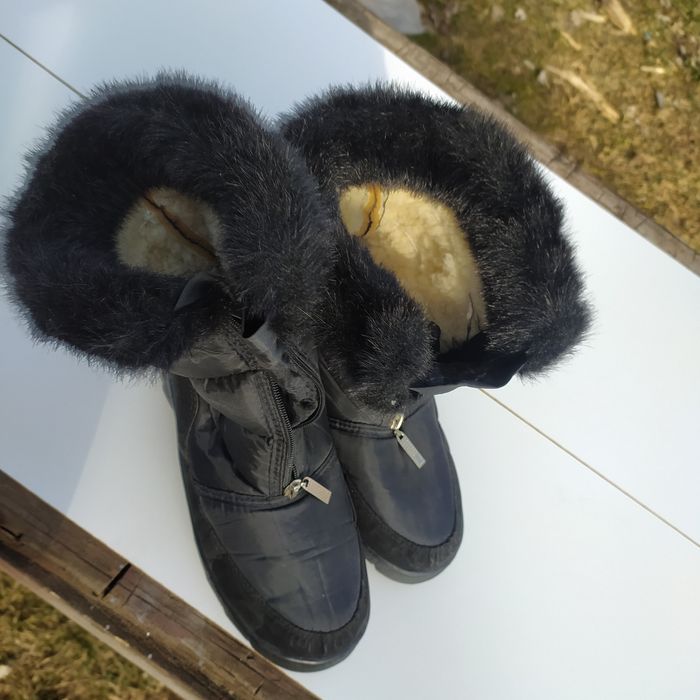 Жіночі все сезонні сапожки