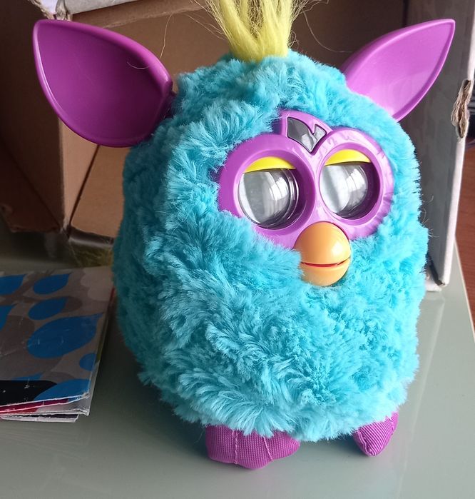 Furby usada não sei se funciona