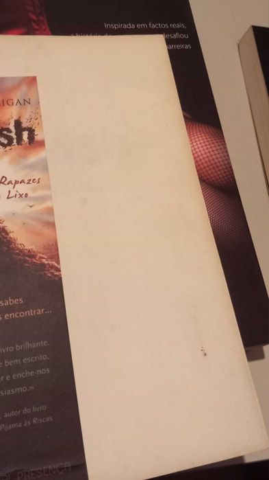 Livros variados NEGOCIÁVEL