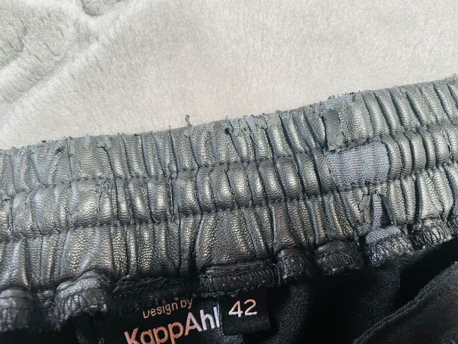Spodnie damskie KappAhl eleganckie i wygodne zarazem