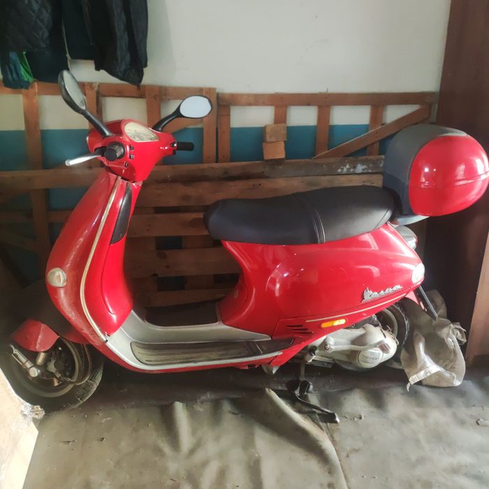 Piaggio Vespa et4