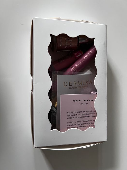 Beauty box paczka kosmetyków nowych essence, nam , Dermika