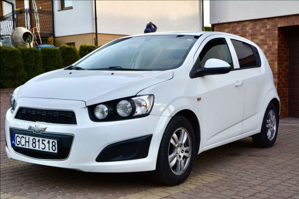 Chevrolet Aveo T300 2012 r. 1.3D 95 KM Sprawy Zarejestrowany