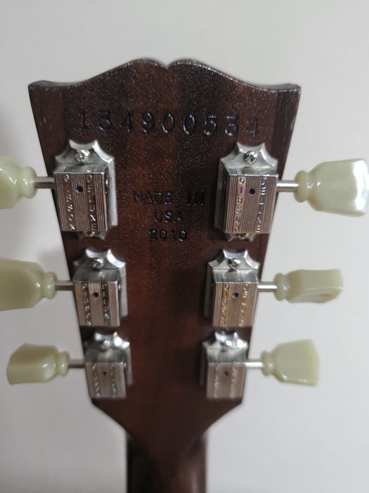 Gibson les Paul studio faded 2010