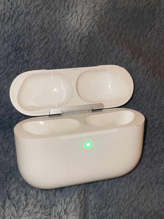 stacja ładujaca AirPods Pro 3 oryginalna A3122