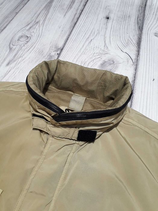 Вітровка Hugo Boss куртка розмір 52 L-XL