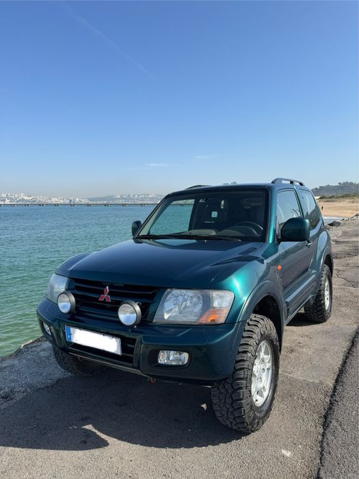 Mitsubishi Pajero GLS DID 3.2 V60