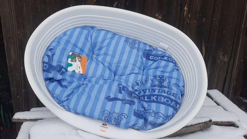 Пластиковий лежак для собак Siesta Deluxe Fеrplast, Сіеста Делюкс 2,4,