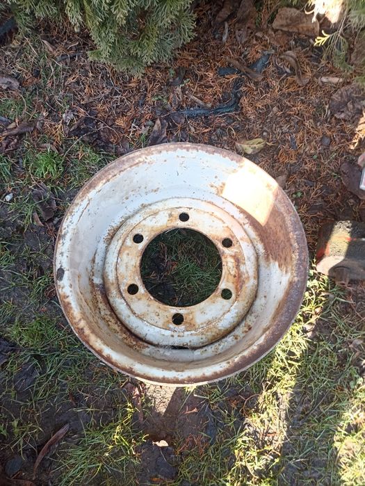 Sprzedam opony rolnicze felgi r16 r15.3 r20