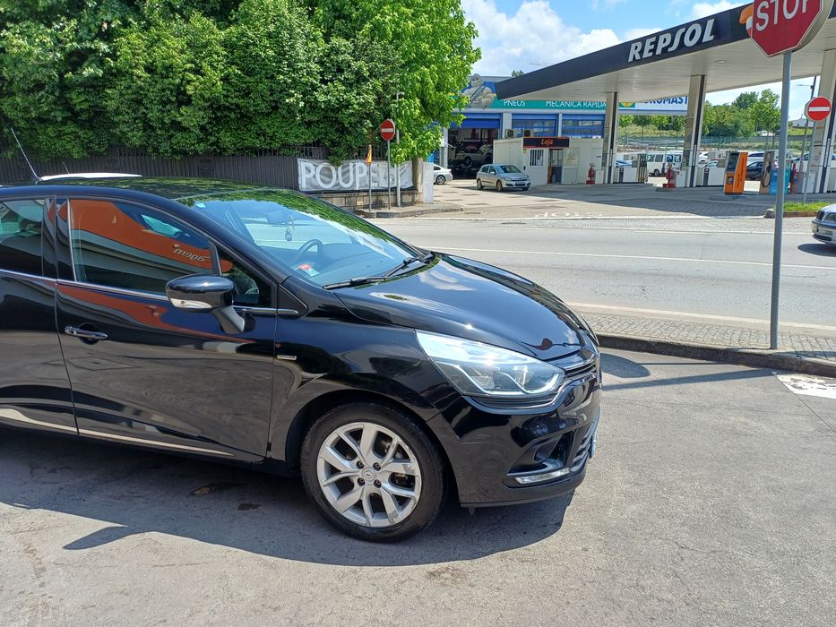 Renault Clio passageiros