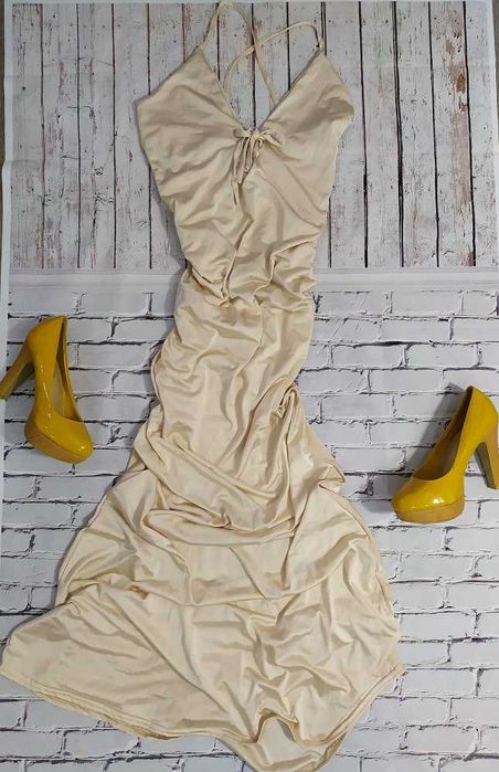 Suknia maxi wieczorowa Missguided rozmiar M