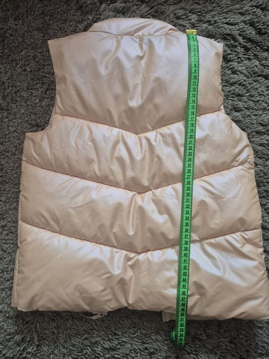 Жилетка на дівчинку