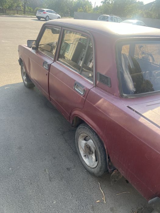 Ваз 2105 жигулі.