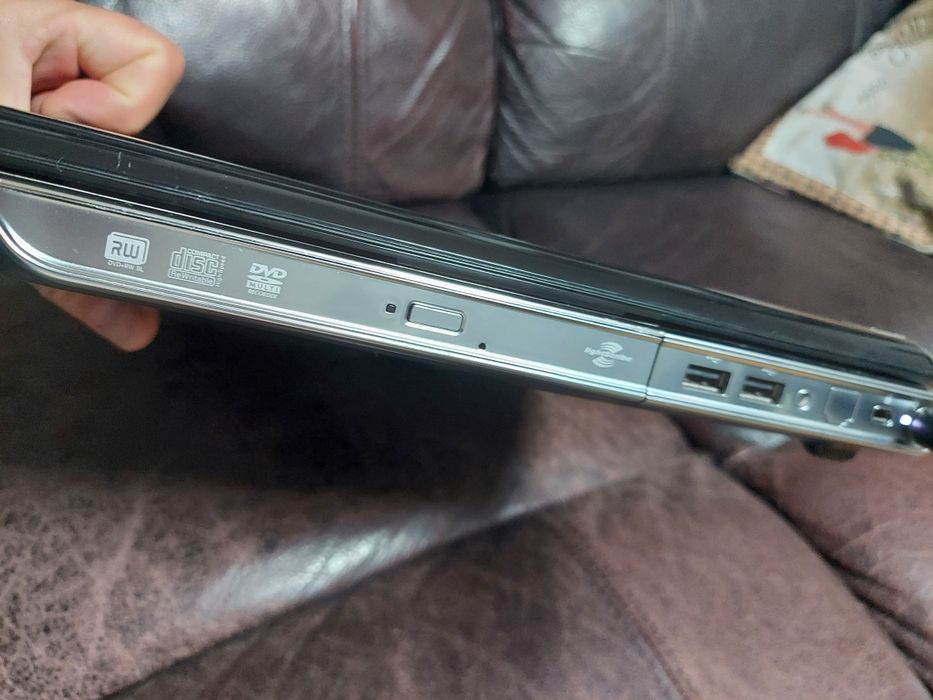 Laptop hp pavilon dv7 2150eg