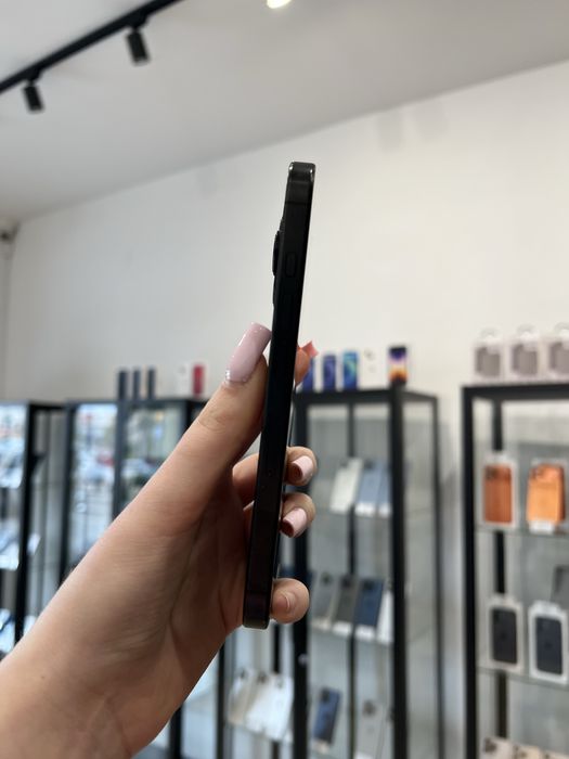 Telefon iPhone 16 PRO 256GB Czarny Apple Gwarancja iTrade