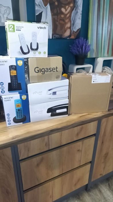 Лот стационарных телефонов alcatel,vtech,ePure